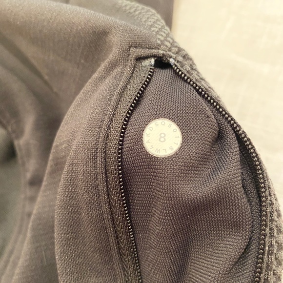 Lululemon Jacket - Picture 5 of 5